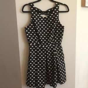 SOLD Black and cream forever 21  cocktail dress